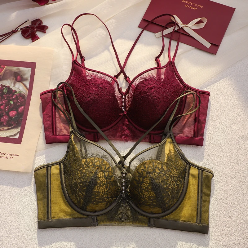 本命年红色蕾丝美背新年内衣女薄款大胸显小结婚新娘性感文胸套装