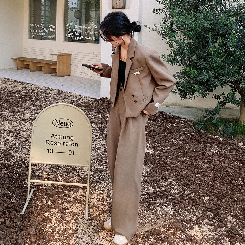 今年流行爆款一整套ootd穿搭高级感时尚休闲西装外套阔腿裤套装秋