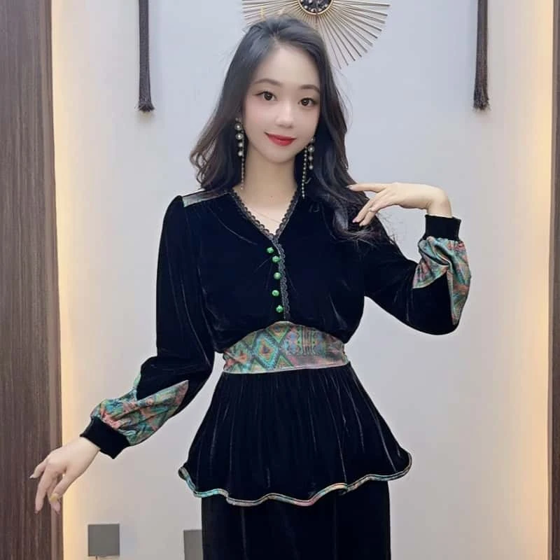 单件上衣收腰拼接面料V领绿色珠扣气质花边下摆显瘦黑色#马2561