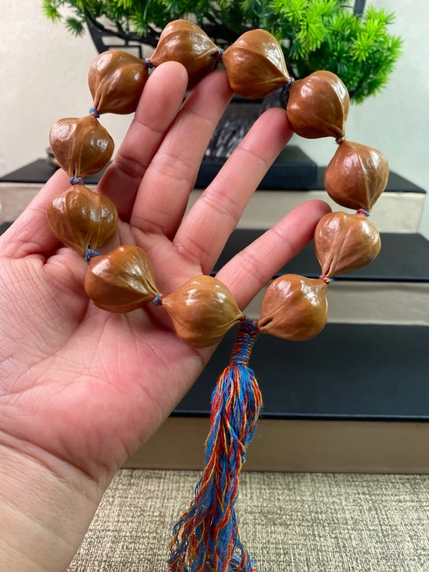 橄榄核2.4蒜头原皮手串