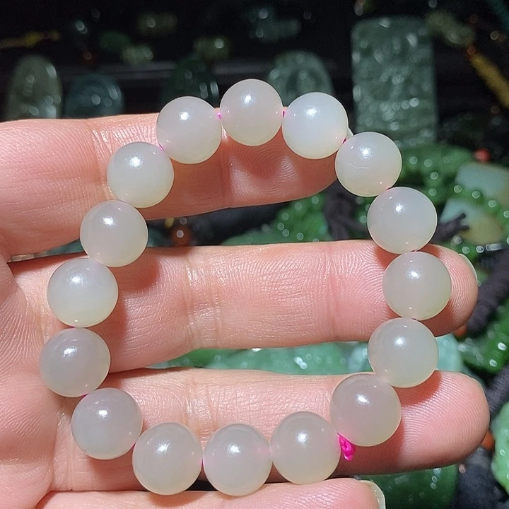 和田玉未镶嵌吊坠(不含链)