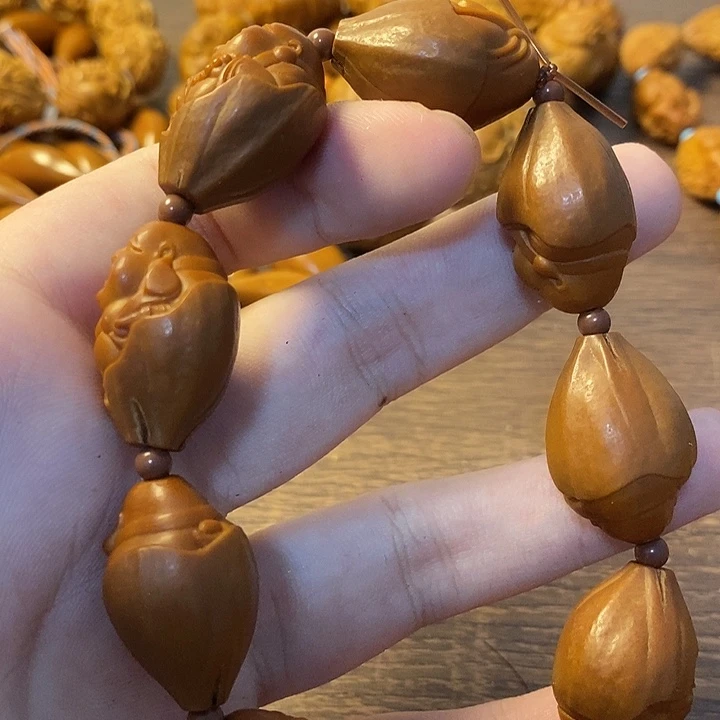 手串/手链橄榄核微瑕弥勒
