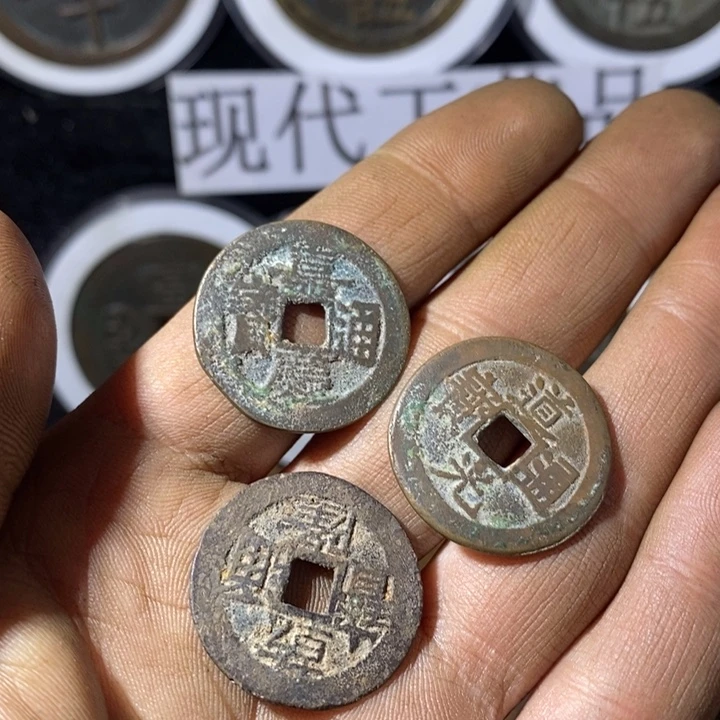 铜翻砂铸造现代工艺品