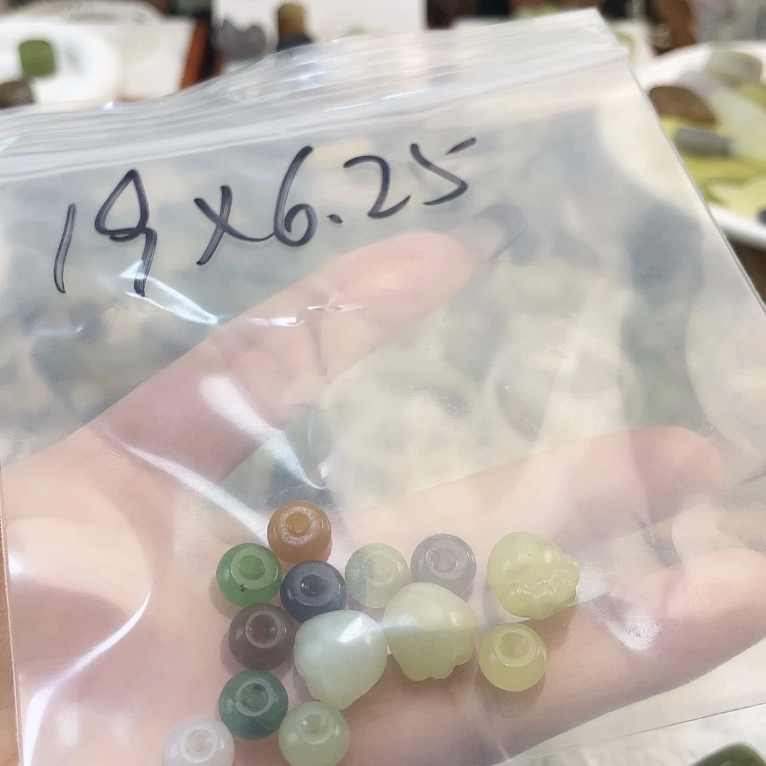 和田玉未镶嵌包链时***?