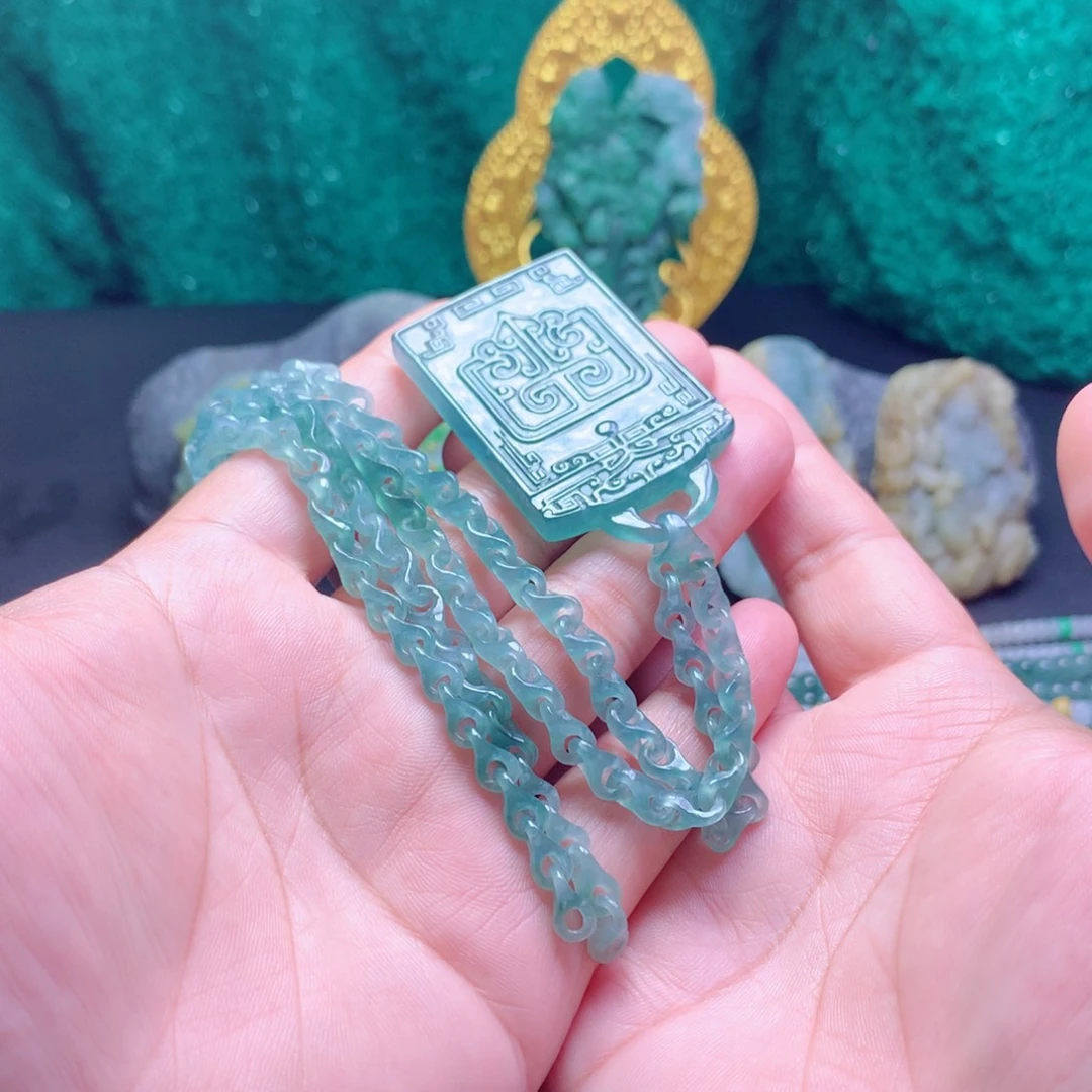 太***赵定制翡翠未镶嵌翡翠
