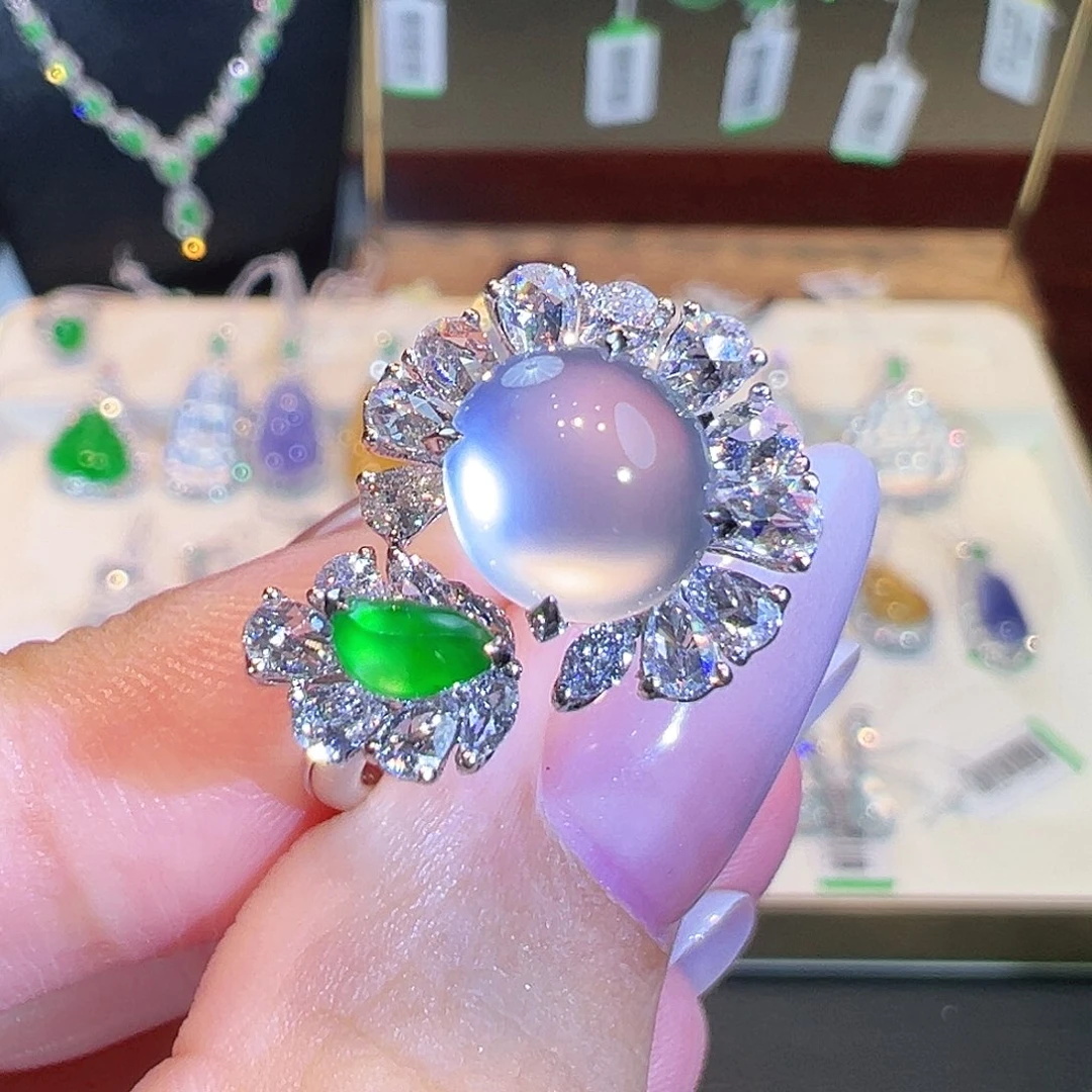 18K金镶嵌戒指翡翠翡翠