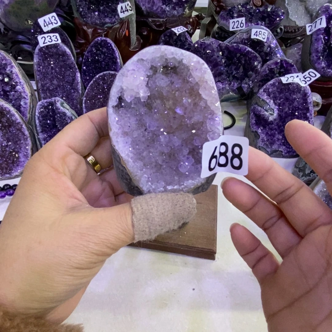 未镶嵌水晶大型摆件（非配饰）