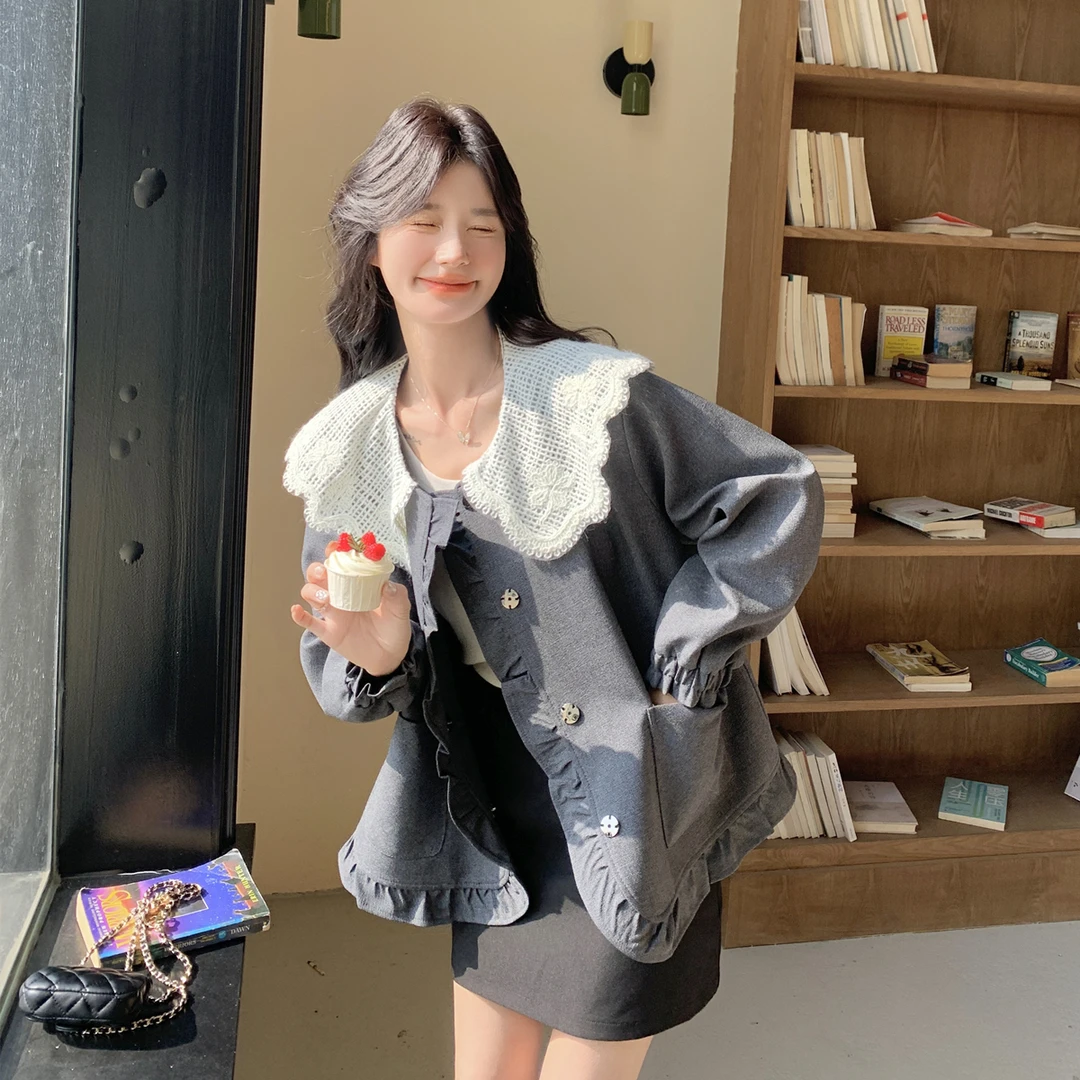 灰色小香风名媛女春季新款韩系甜美蕾丝拼接娃娃领减龄外套小个子