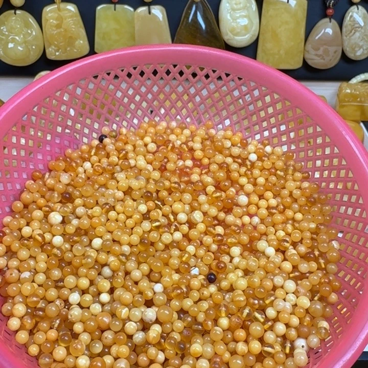 蜜蜡未镶嵌珠宝奇石拍一发三4+mm