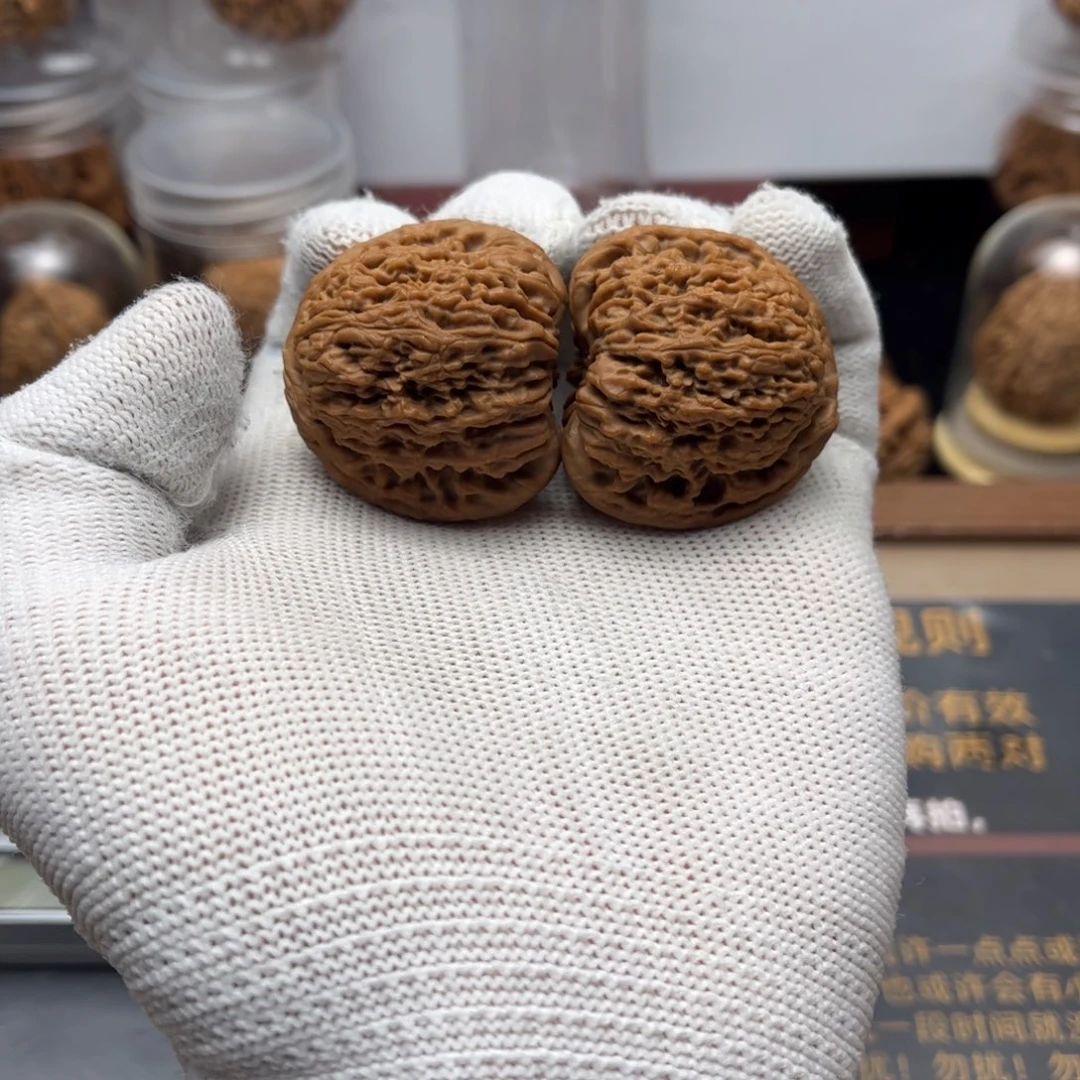 事***圆吊坠文玩核桃涿鹿拉丝球疆