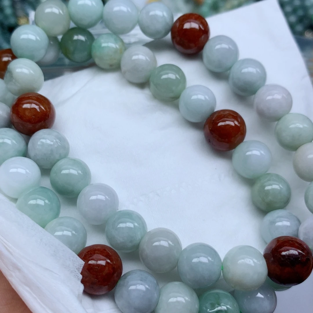 翡翠颈饰未镶嵌手串