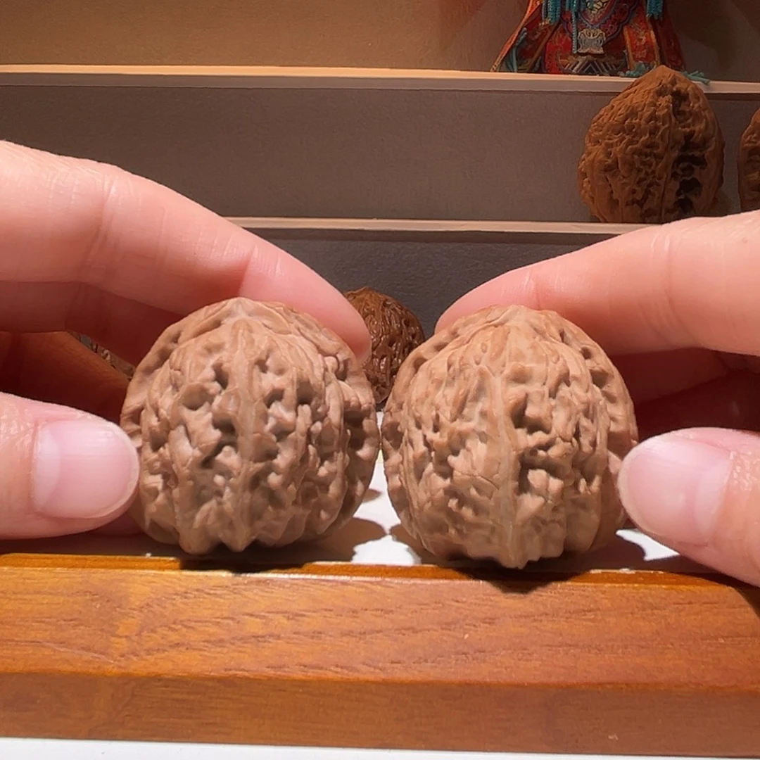 文玩核桃吊坠38三角白，福利……