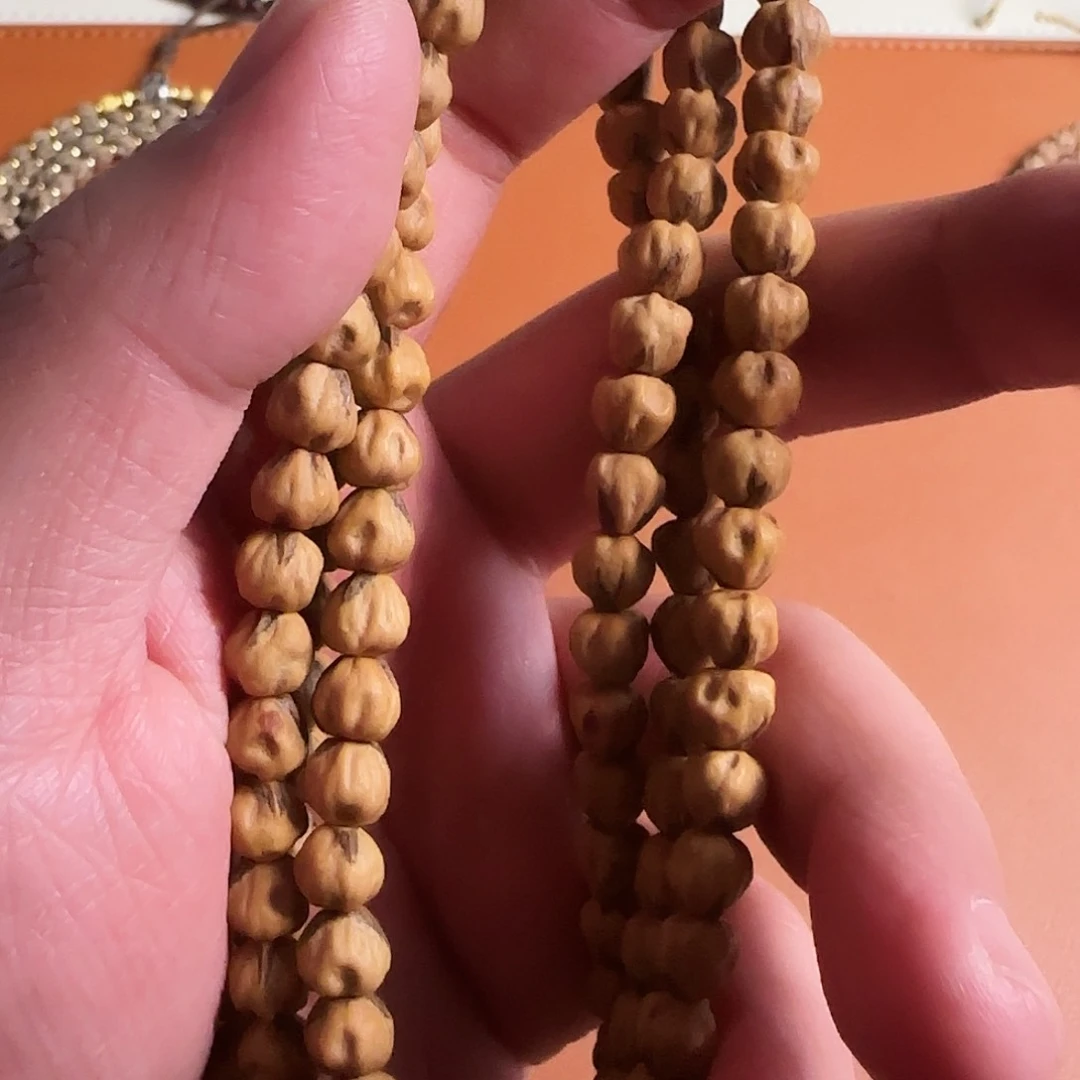 柏香籽/百香籽吊坠蜉***树莲舍