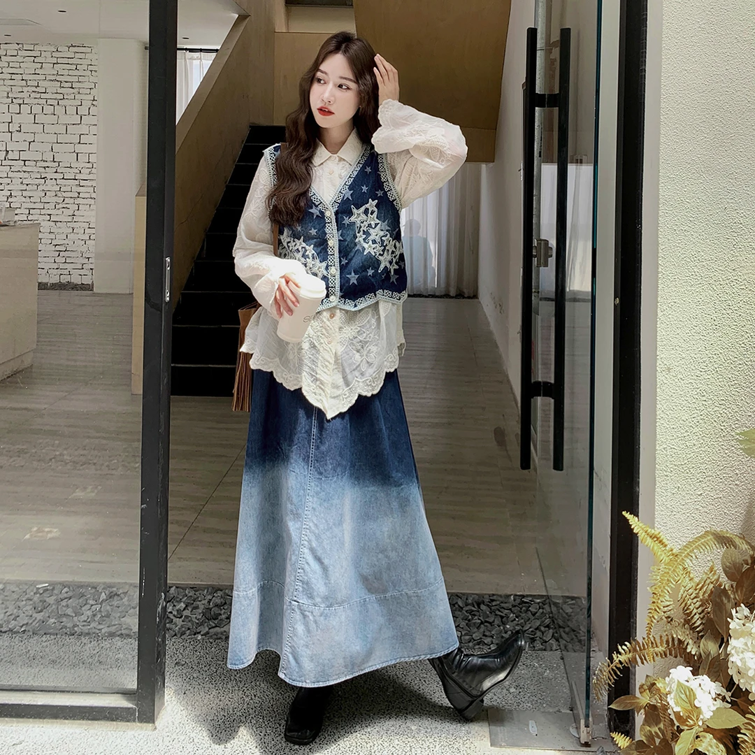 民族风钩花刺绣马甲衬衫套装裙女2025秋季新款设计感半身裙三件套