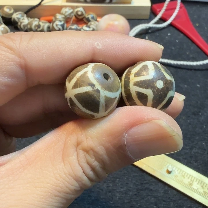 玛瑙/玉髓合金中7575