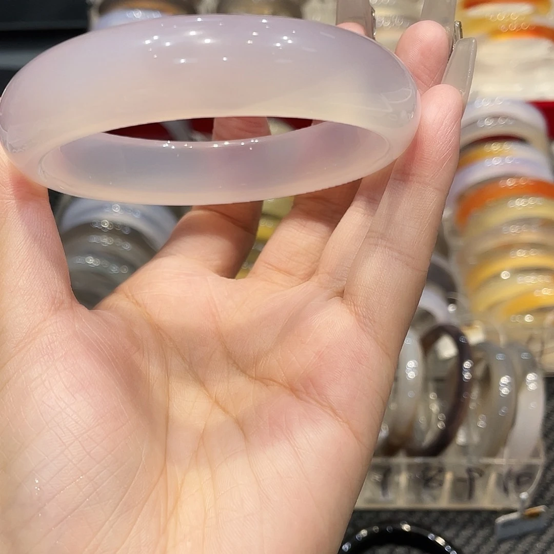 玛瑙/玉髓手镯未镶嵌67