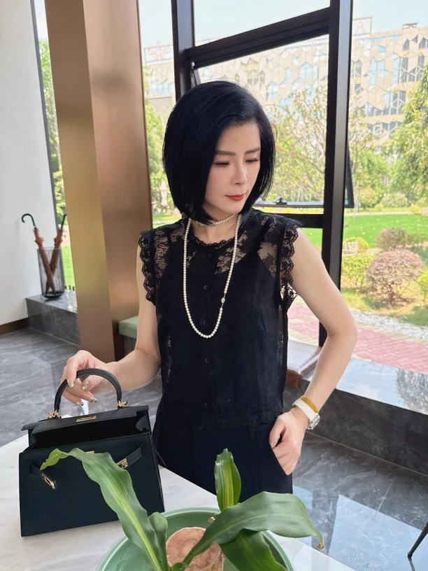 【娟子】圆领蕾丝提花时尚气质洋气百搭小衫背心