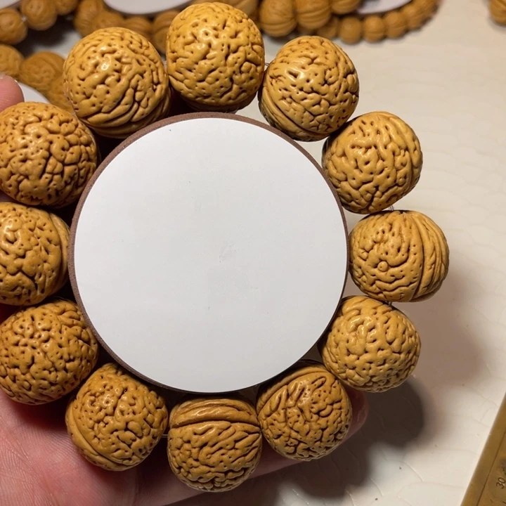 桃核手串野生大麻雷8号