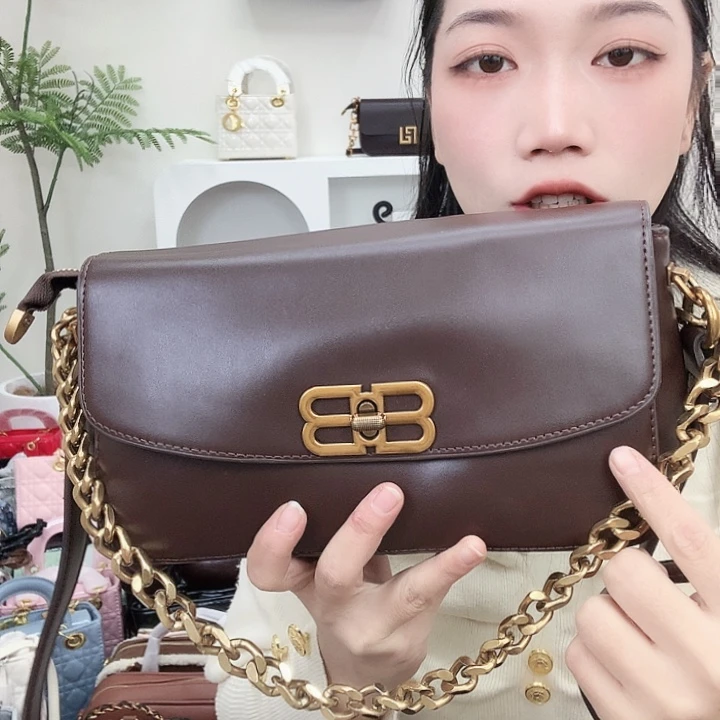 小牛皮（革）牛剖层皮革牛皮（革）