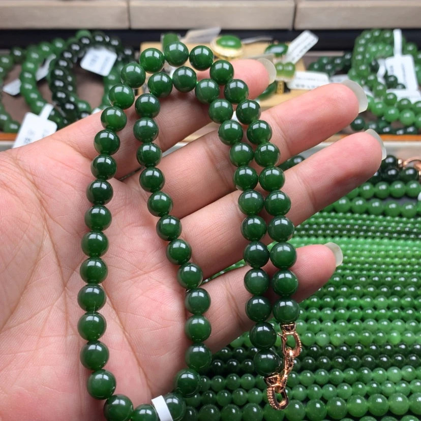 【闪购商品】颈饰未镶嵌和田玉(碧玉)卡8