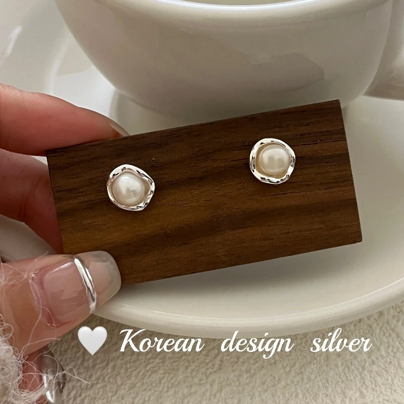 lulu轻奢S925纯银花蕾淡耳钉韩版ins博主同款淡雅耳饰女小众设计