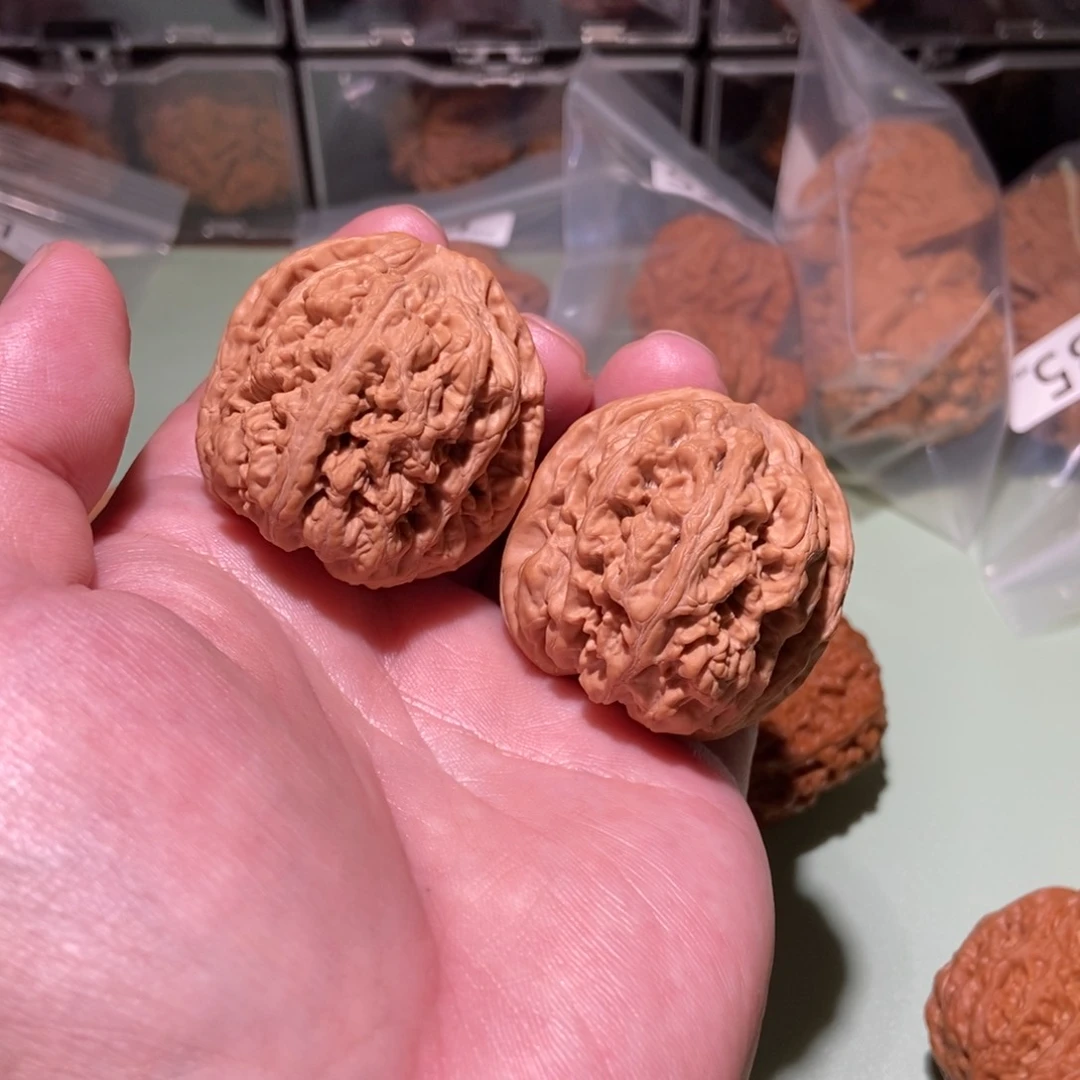 文玩核桃把件全品37粗筋