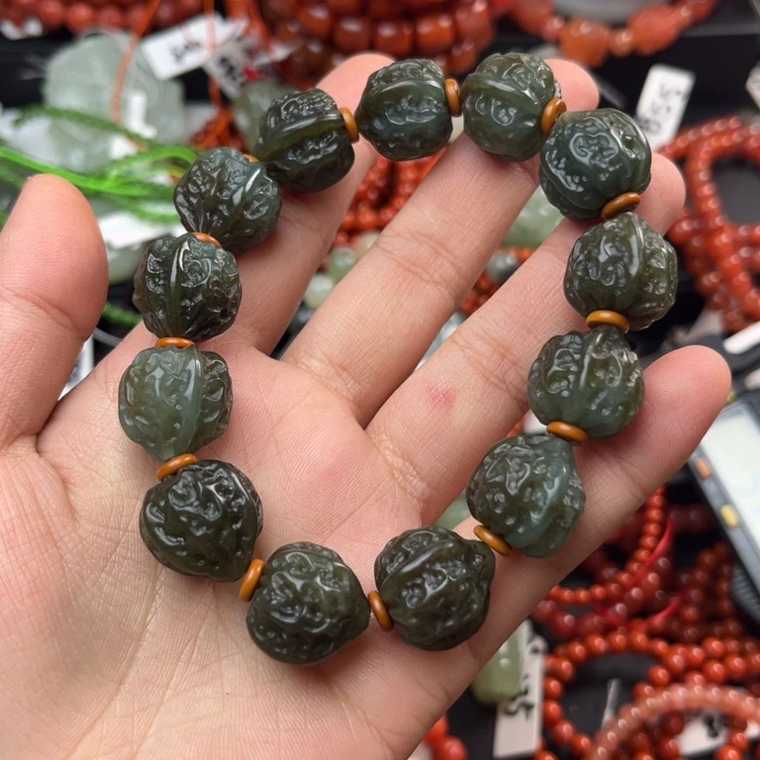 和田玉未镶嵌珠宝奇石