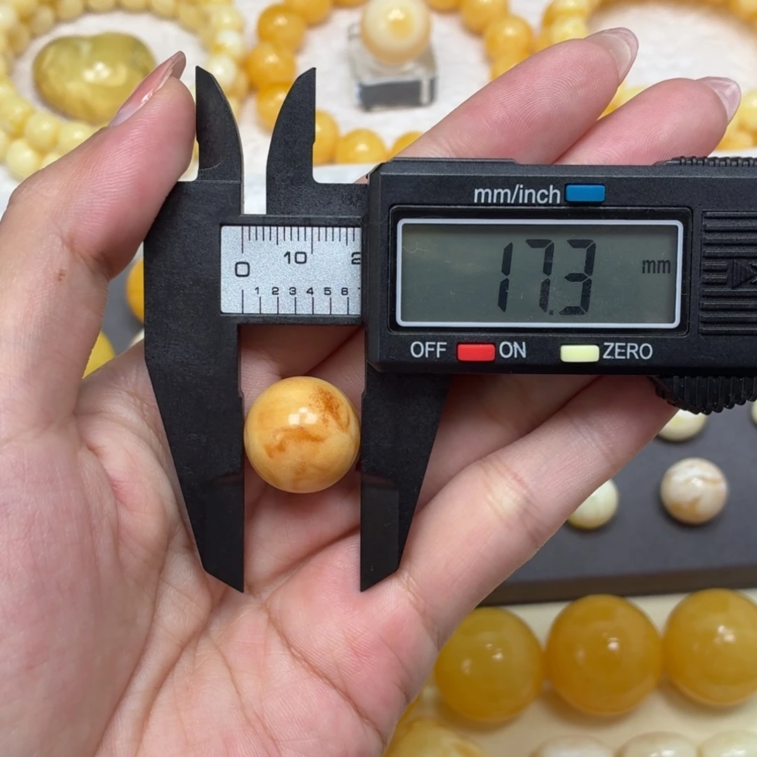 琥珀未镶嵌颈饰乌料满沁晚霞单珠17mm
