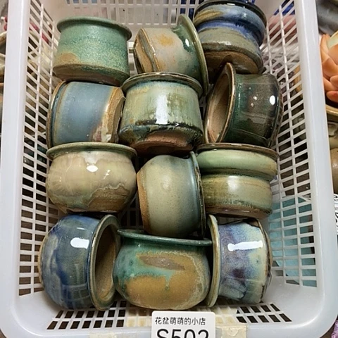 紫砂花盆502微瑕品口径5厘米左右有打磨