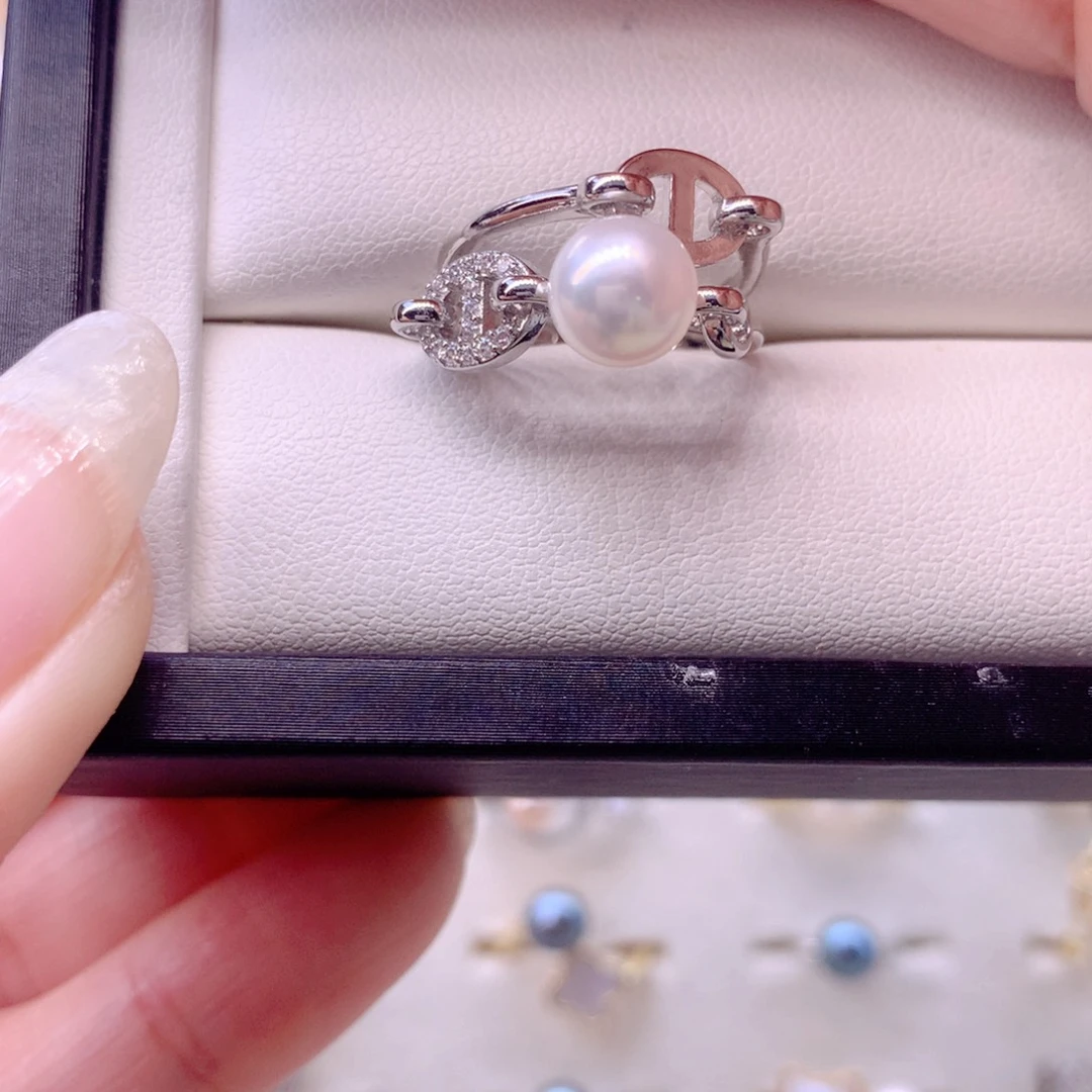 淡水珍珠合金耳饰