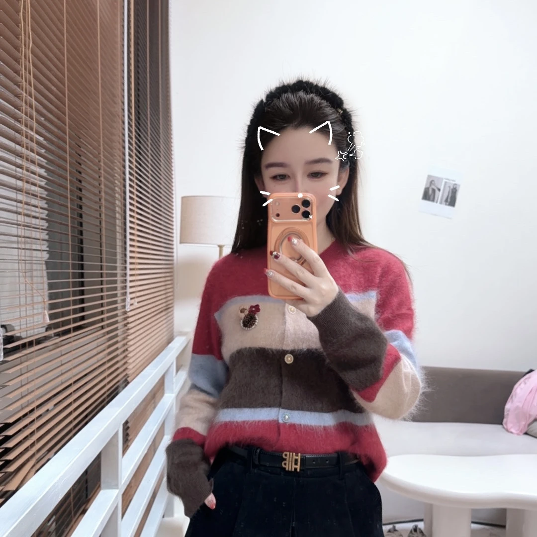 --CW.MM 圆领开衫条纹拼色保暖山羊绒毛衣
