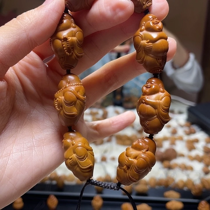 橄榄核吊坠小金条