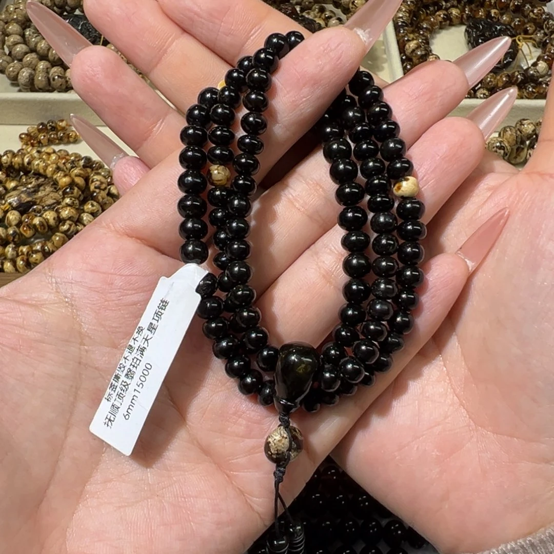 琥珀未镶嵌裸石抚顺琥珀6m108