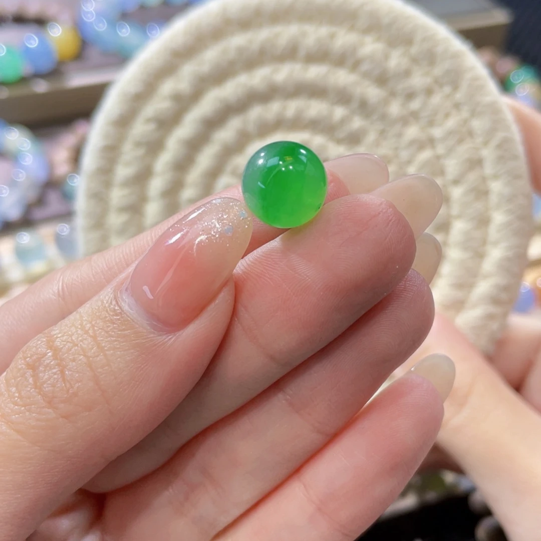 翡翠未镶嵌手链卡11.2阳绿