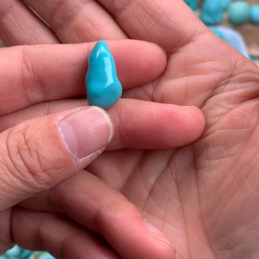 【闪购商品】绿松石随型未镶嵌一*