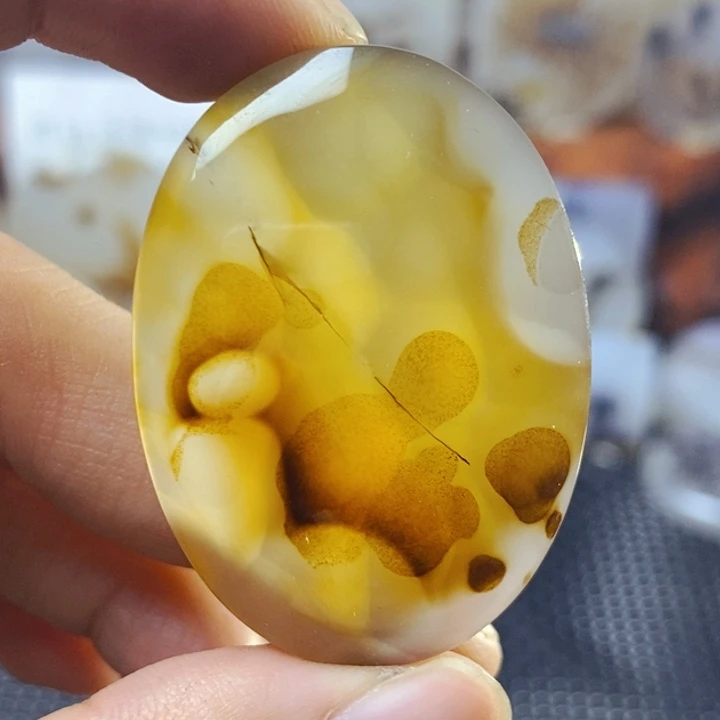 玛瑙/玉髓未镶嵌珠宝半成品