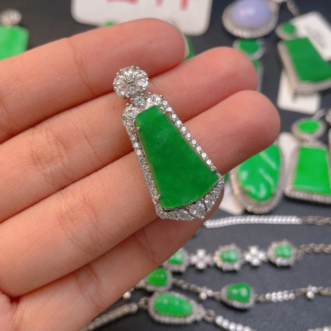 翡翠银S925镶嵌吊坠(不含链)