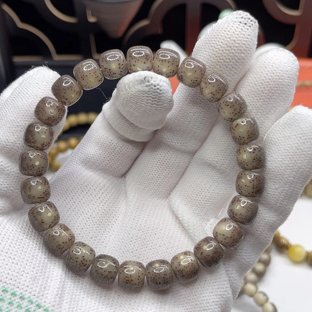 星月菩提吊坠10。9/8黑冰嘎嘎黑