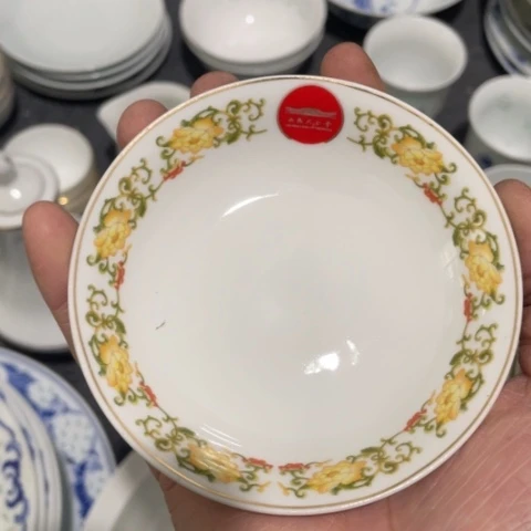 碟景德镇红叶陶瓷10厘米富贵牡丹