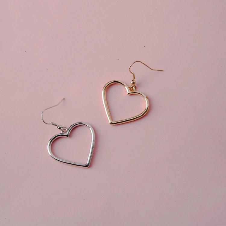 独品 饰品s925纯银钩可爱气质桃心耳环 复古少女爱心镂空耳坠耳饰