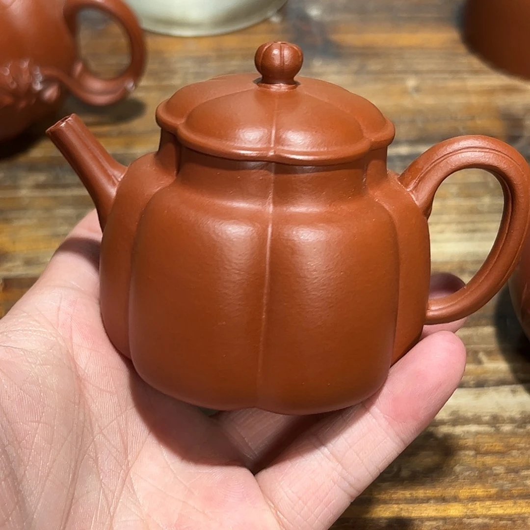 茶壶紫砂紫砂的味道很好