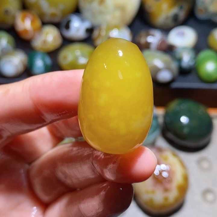 未镶嵌玛瑙/玉髓珠宝半成品54