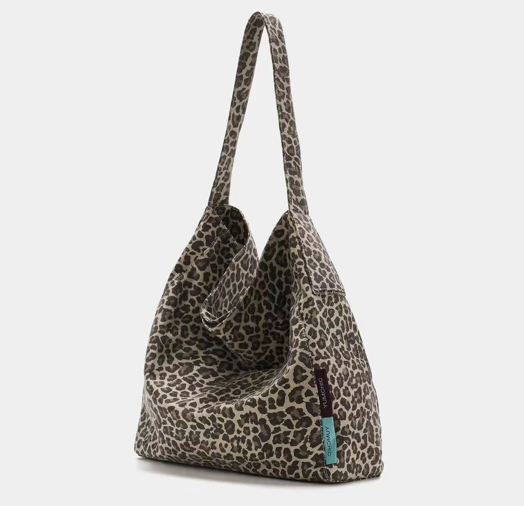 6-1时尚百搭包收纳袋按照包包上的编码拍 颜色请备注 按编码发货