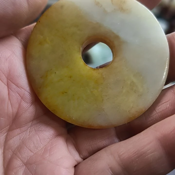 和田玉（糖玉）未镶嵌挂件