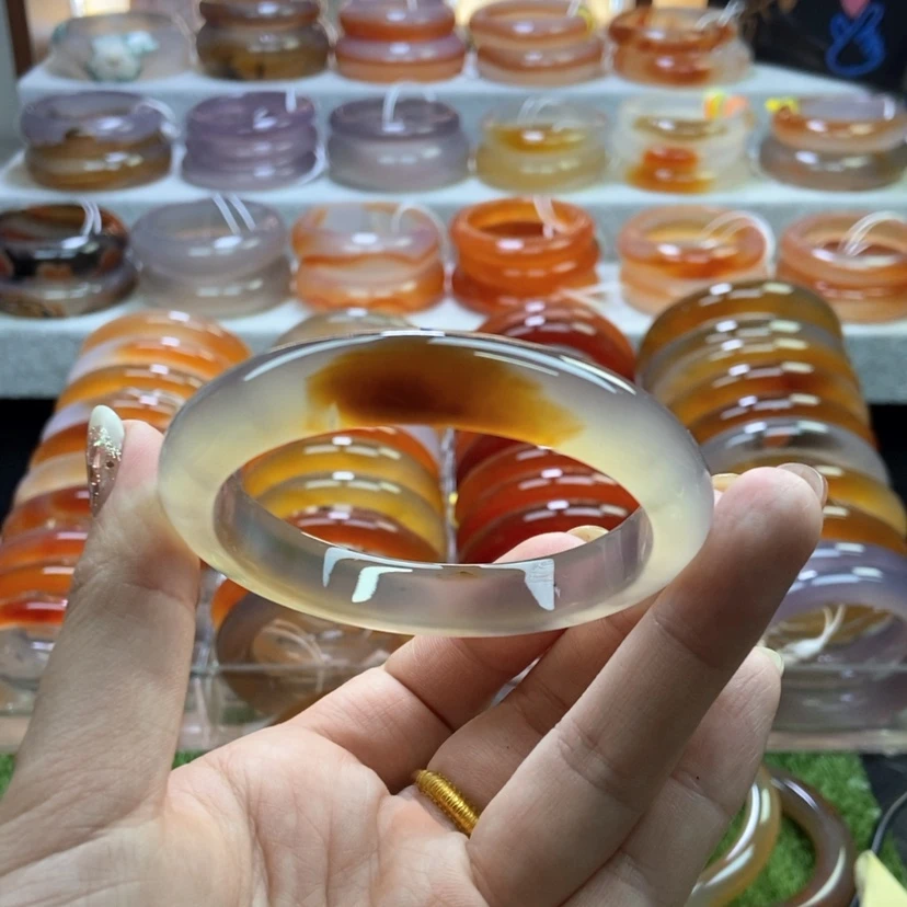 【闪购商品】玛瑙/玉髓手镯未镶嵌