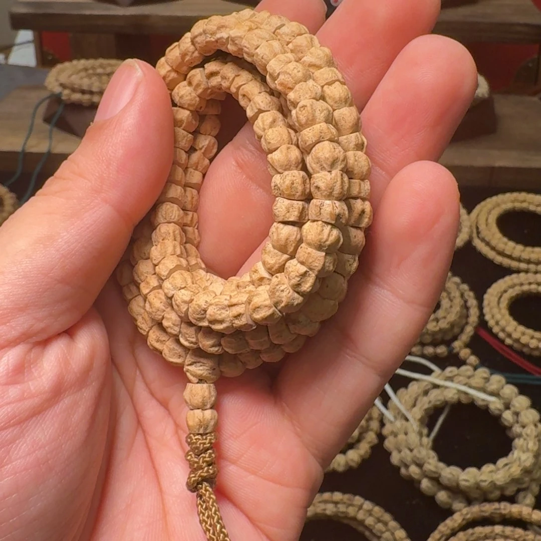 柏香籽/百香籽吊坠陈*.