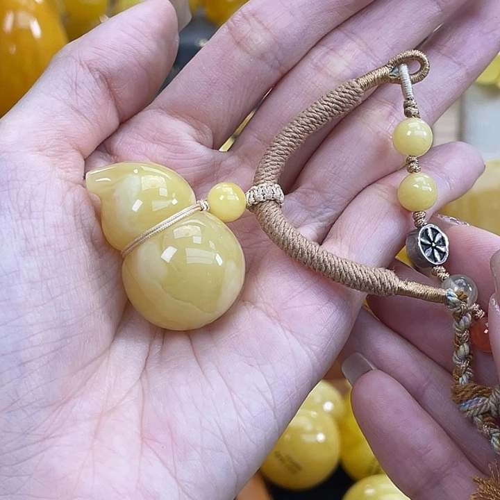 琥珀未镶嵌珠宝奇石琥珀蜜蜡J