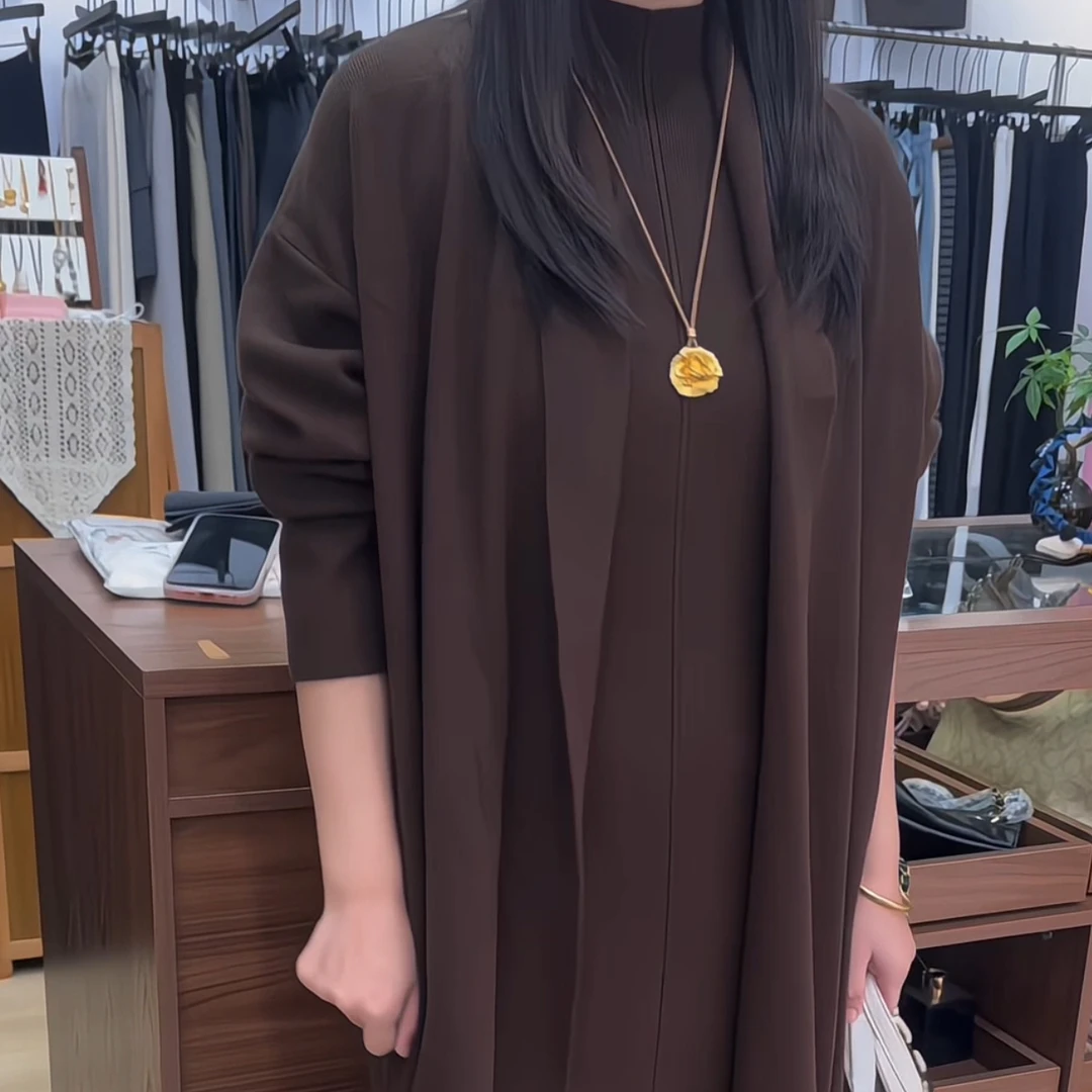 爆款两件套连衣裙