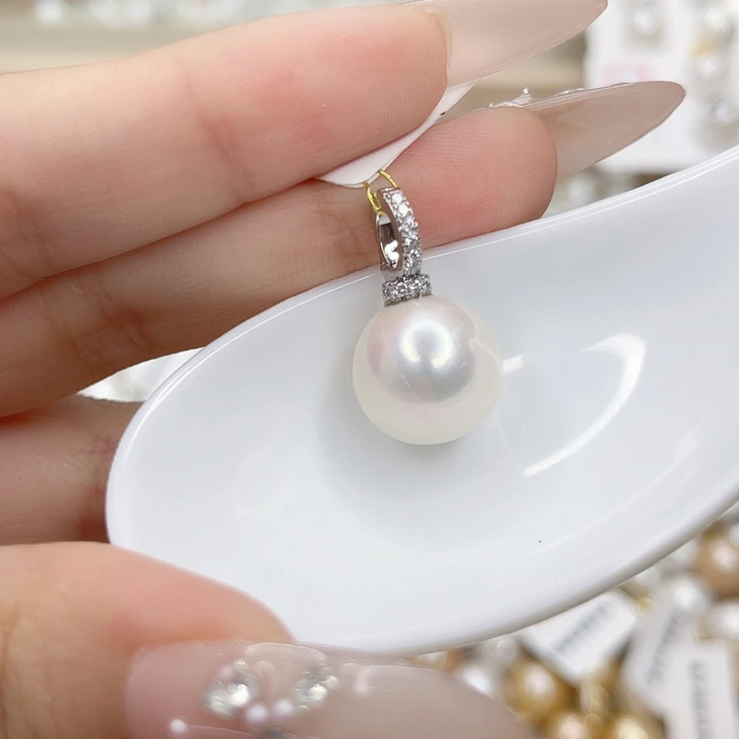 淡水珍珠合金吊坠(赠链)