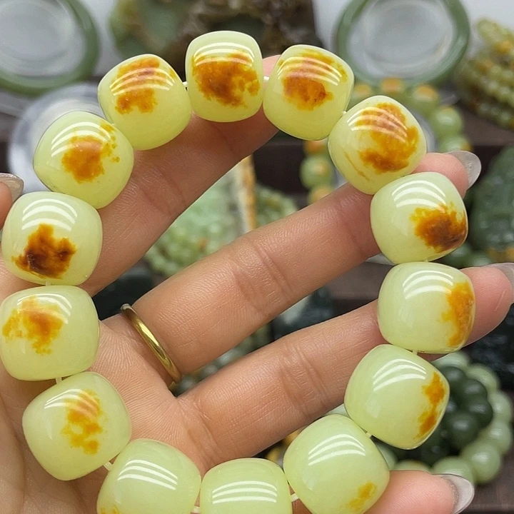 岫岩河磨玉（透闪石质玉）未镶嵌手链